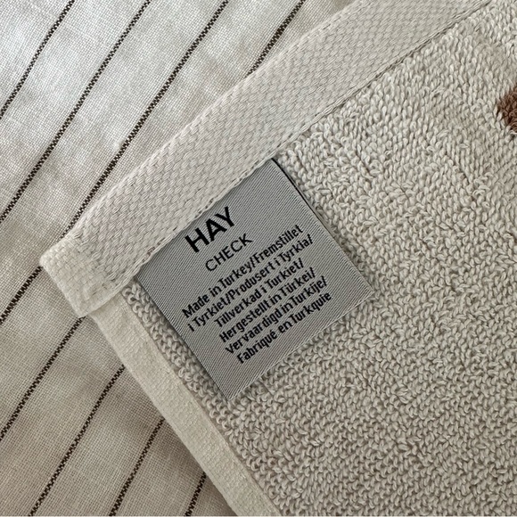 HAY Design Checkered Hand Towel NWT - Picture 4 of 5